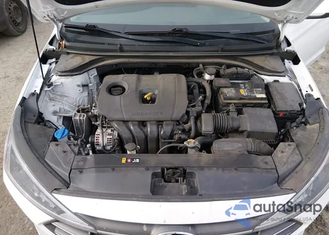 2020 Hyundai Elantra Value Edition z USA, uszkodzony, nr VIN 5NPD84LF2LH627257